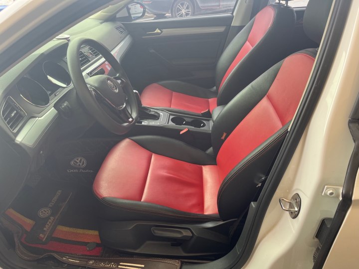 f_s_autohomecar__ChxkmmRrGaSAN8nqAAmFE1fywhI982.jpg